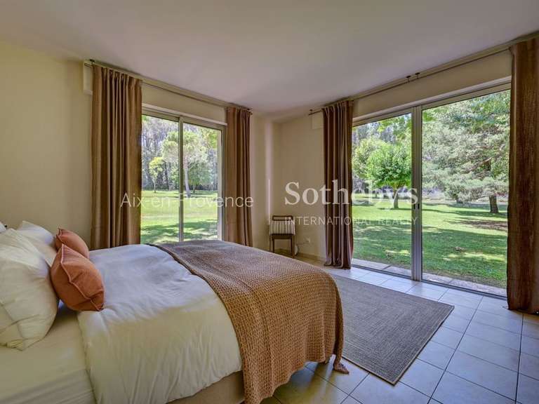 Maison Aix-en-Provence - 9 chambres - 660m²