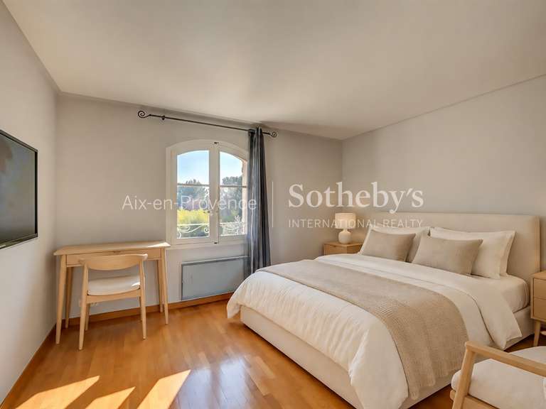 Maison Aix-en-Provence - 5 chambres - 280m²