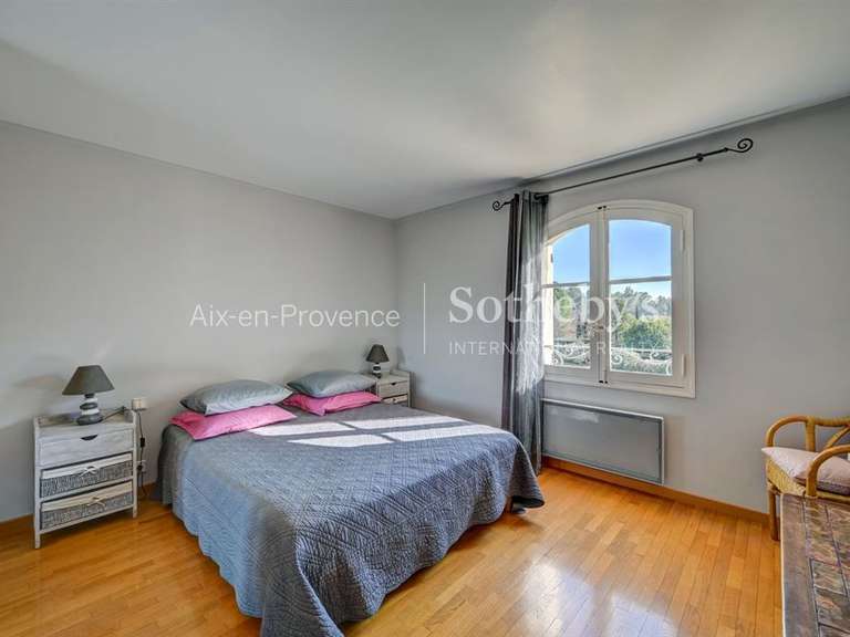 Maison Aix-en-Provence - 5 chambres - 280m²