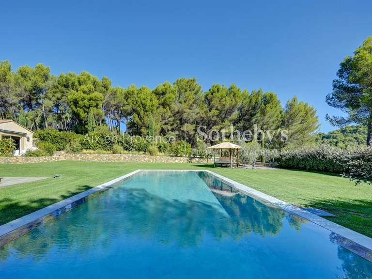 Maison Aix-en-Provence - 4 chambres - 300m²