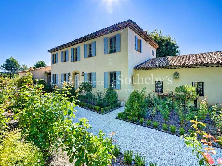 Maison Aix-en-Provence - 4 chambres - 300m²