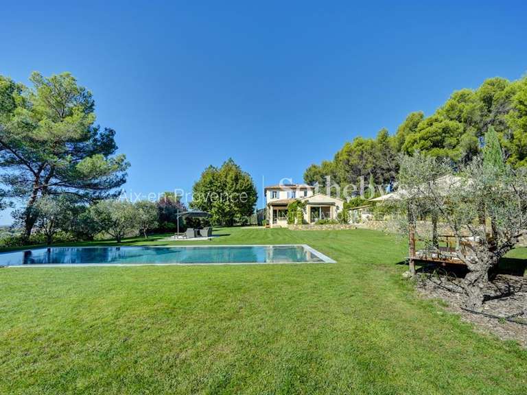 Maison Aix-en-Provence - 4 chambres - 300m²