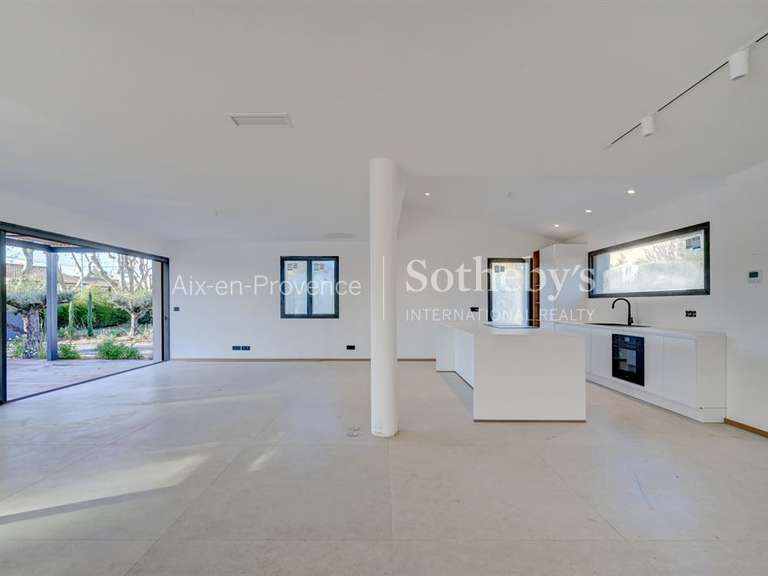 House Aix-en-Provence - 5 bedrooms - 260m²