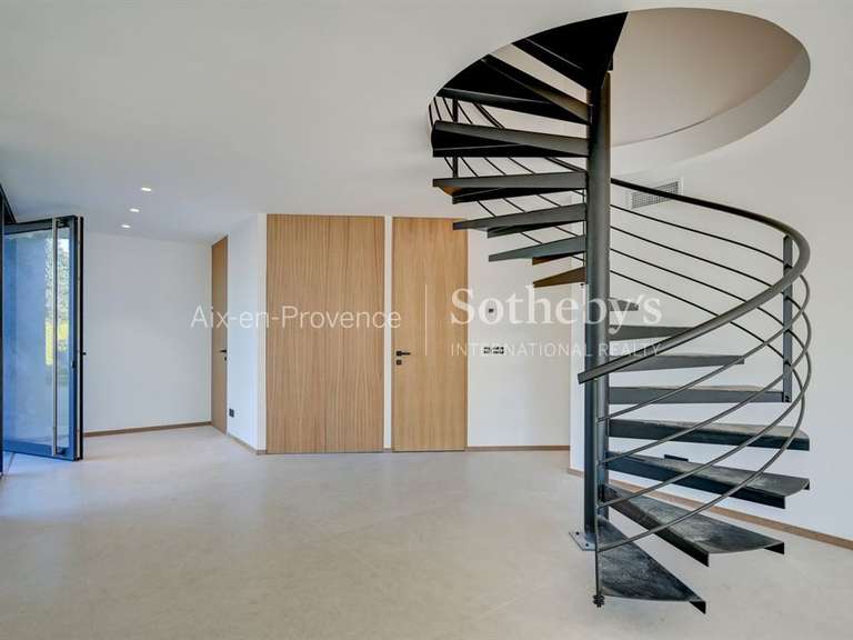 House Aix-en-Provence - 5 bedrooms - 260m²