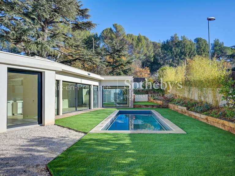 Maison Aix-en-Provence - 4 chambres - 156m²