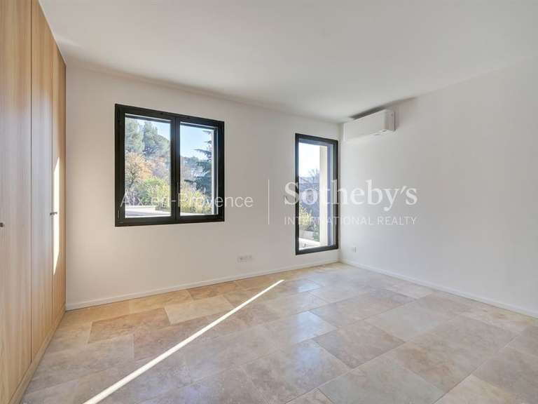 Maison Aix-en-Provence - 4 chambres - 135m²