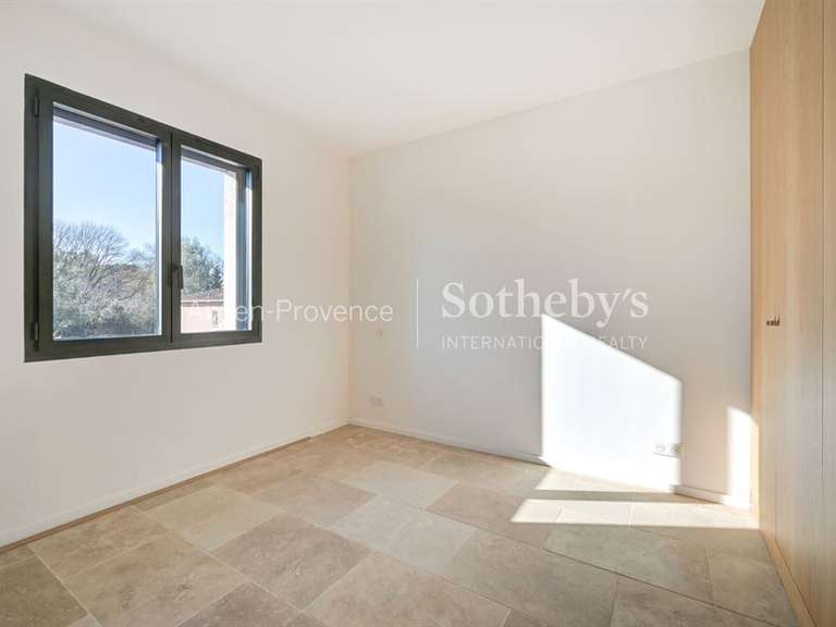 Maison Aix-en-Provence - 4 chambres - 156m²