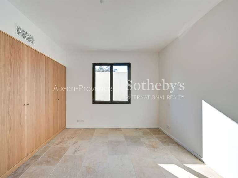 House Aix-en-Provence - 4 bedrooms - 135m²