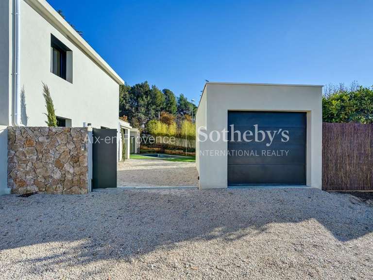 Maison Aix-en-Provence - 4 chambres - 156m²