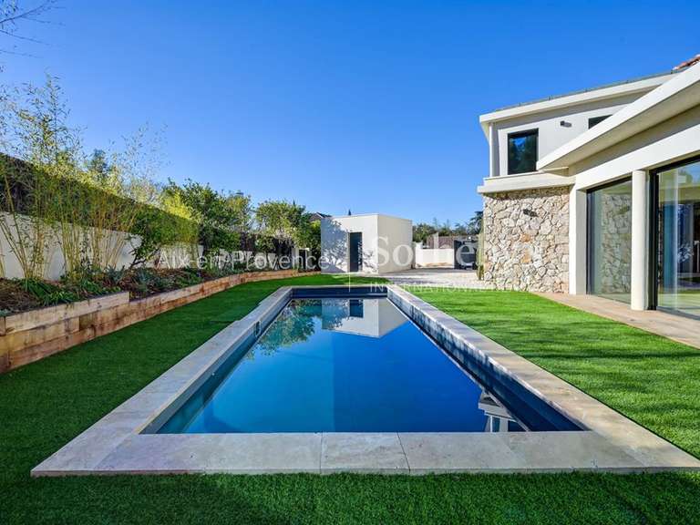 Maison Aix-en-Provence - 4 chambres - 156m²