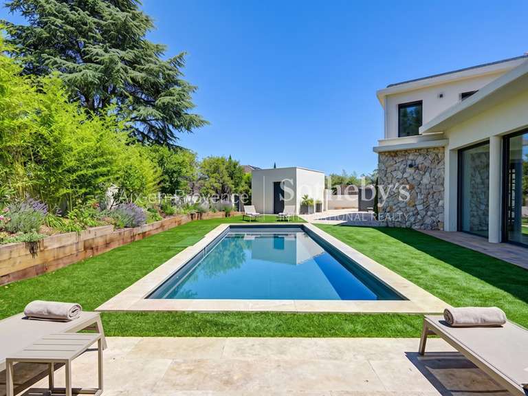 Maison Aix-en-Provence - 4 chambres - 135m²