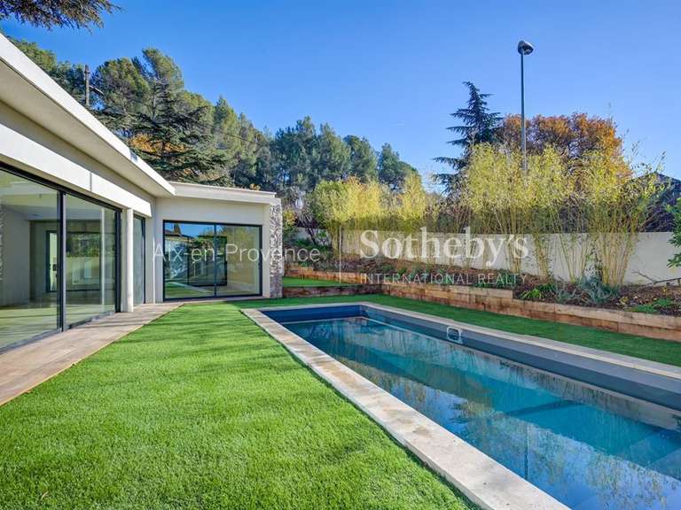 Maison Aix-en-Provence - 4 chambres - 156m²