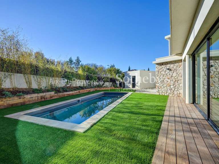 Maison Aix-en-Provence - 4 chambres - 156m²