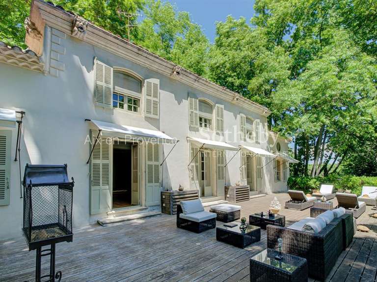 Maison Aix-en-Provence - 10 chambres - 400m²