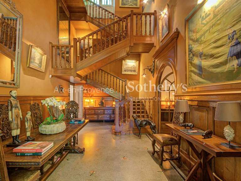 Maison Aix-en-Provence - 10 chambres - 400m²