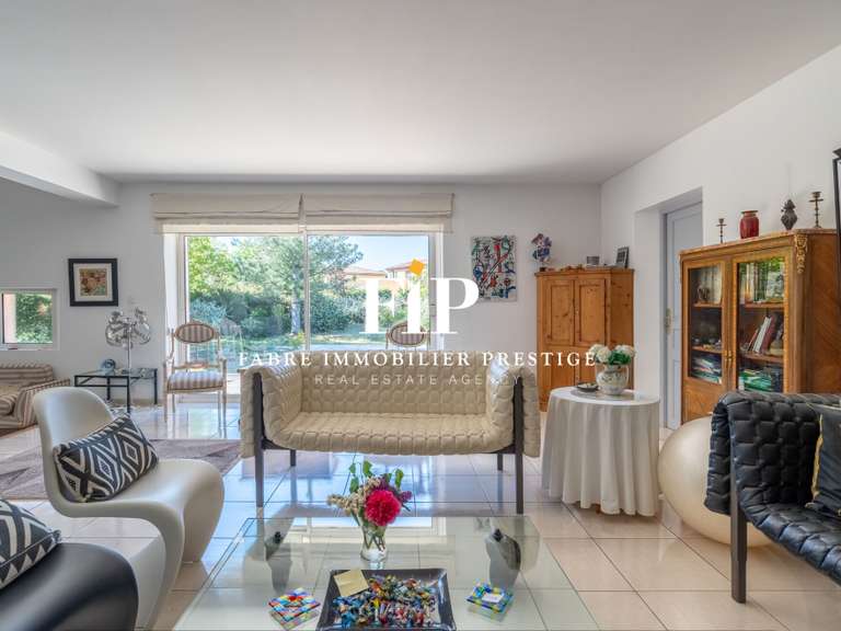 House Aix-en-Provence - 4 bedrooms - 180m²