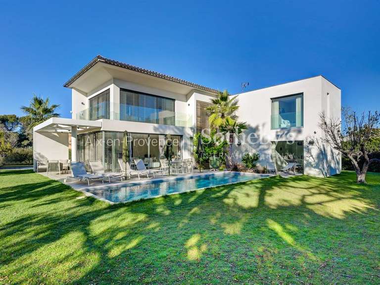 Maison Aix-en-Provence - 4 chambres - 234m²