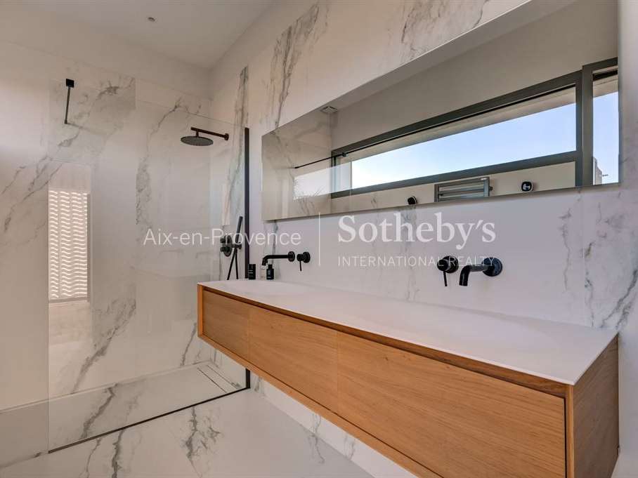 House Aix-en-Provence