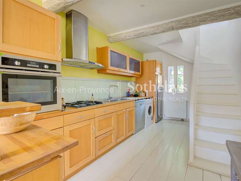 Maison Aix-en-Provence - 4 chambres - 160m²