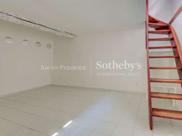 Maison Aix-en-Provence - 4 chambres - 160m²