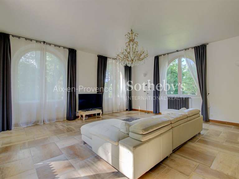 Maison Aix-en-Provence - 9 chambres - 890m²