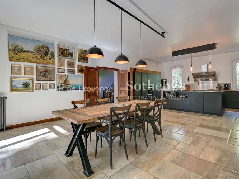 House Aix-en-Provence - 9 bedrooms - 890m²