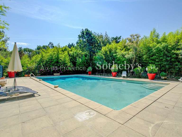Maison Aix-en-Provence - 9 chambres - 890m²