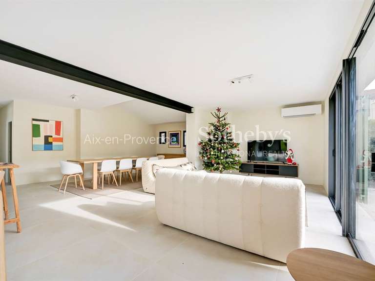 Maison Aix-en-Provence - 3 chambres - 130m²