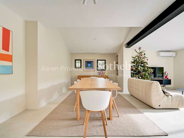 Maison Aix-en-Provence - 3 chambres - 130m²