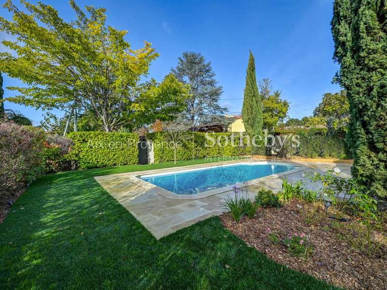 Maison Aix-en-Provence - 3 chambres - 130m²