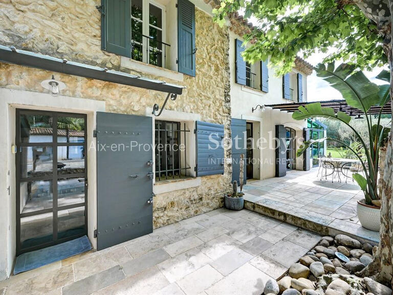 Maison Aix-en-Provence - 5 chambres - 200m²