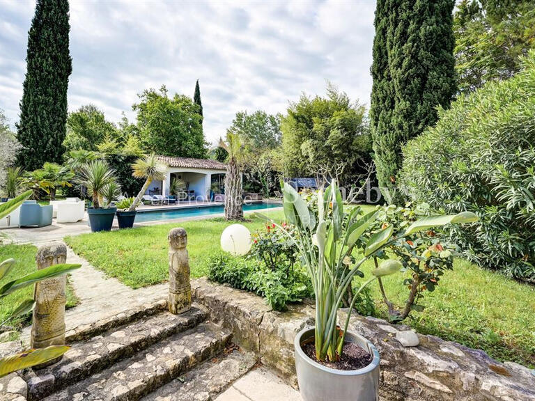 Maison Aix-en-Provence - 5 chambres - 200m²