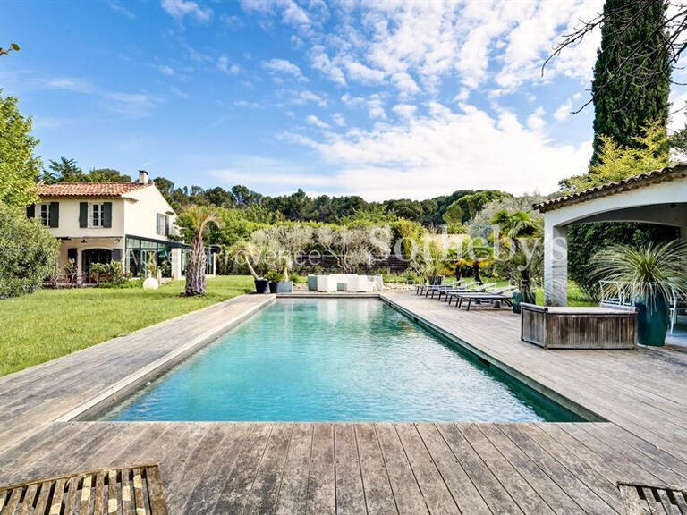 Maison Aix-en-Provence - 5 chambres - 200m²
