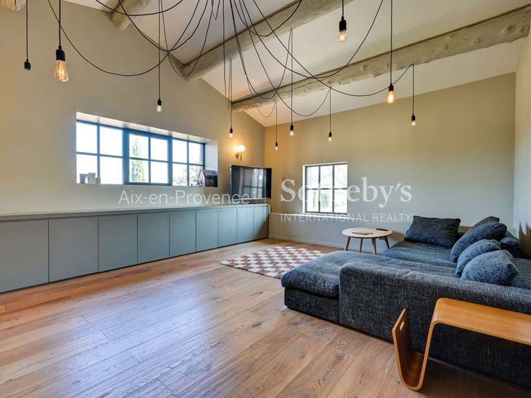 Maison Aix-en-Provence - 12 chambres - 620m²