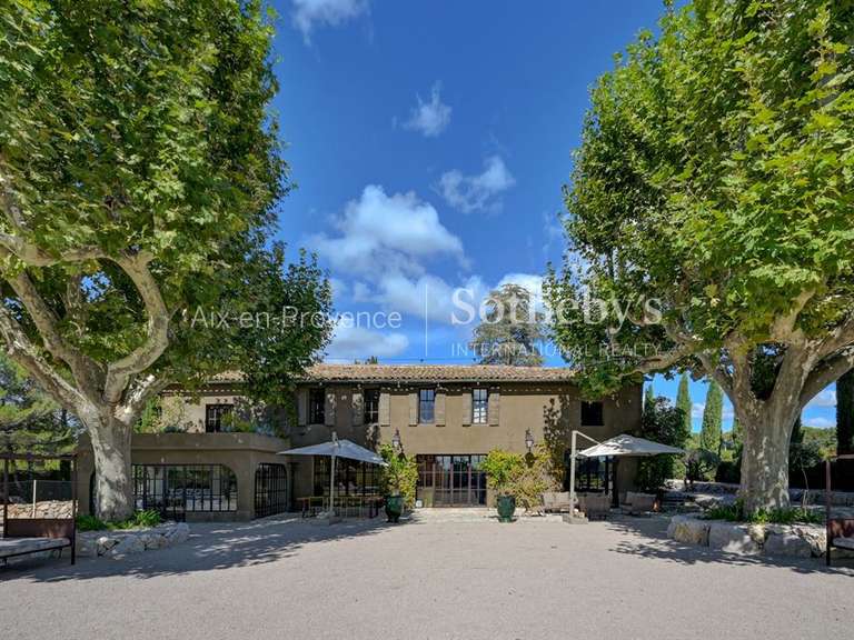 Maison Aix-en-Provence - 12 chambres - 620m²