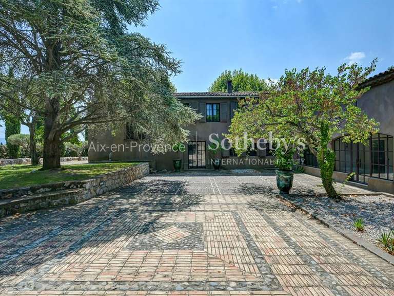Maison Aix-en-Provence - 12 chambres - 620m²