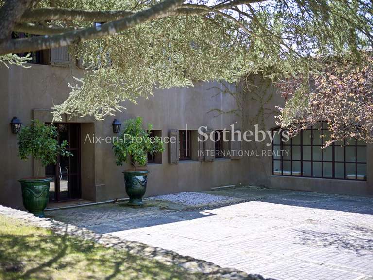 Maison Aix-en-Provence - 12 chambres - 620m²