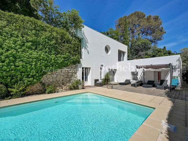 Maison Aix-en-Provence - 5 chambres - 212m²