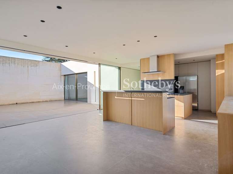 Maison Aix-en-Provence - 4 chambres - 270m²