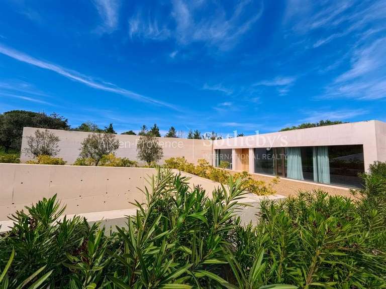 Maison Aix-en-Provence - 4 chambres - 270m²