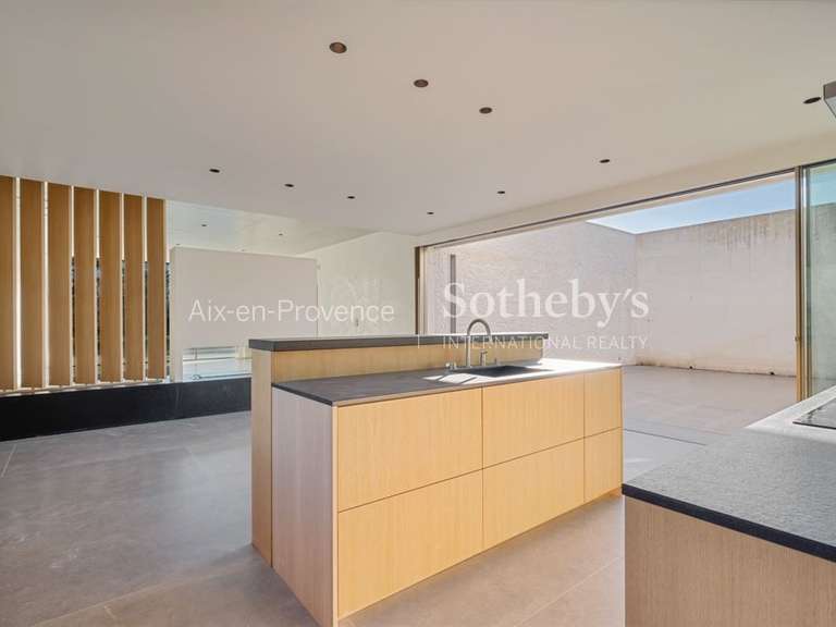 Maison Aix-en-Provence - 4 chambres - 270m²