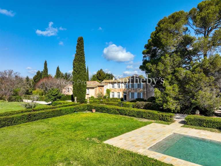 Maison Aix-en-Provence - 7 chambres - 550m²
