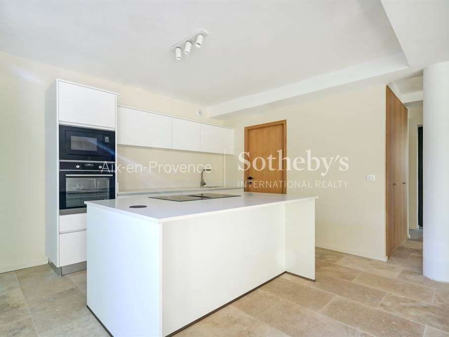 House Aix-en-Provence