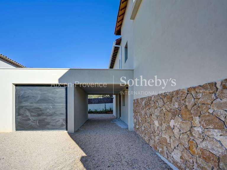 Maison Aix-en-Provence - 3 chambres - 120m²