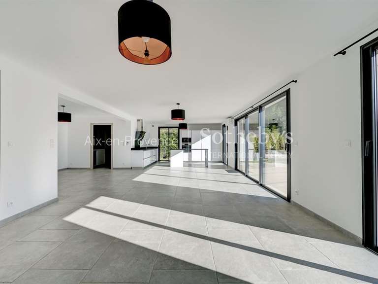 Maison Aix-en-Provence - 5 chambres - 173m²