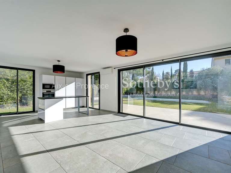 Maison Aix-en-Provence - 5 chambres - 173m²