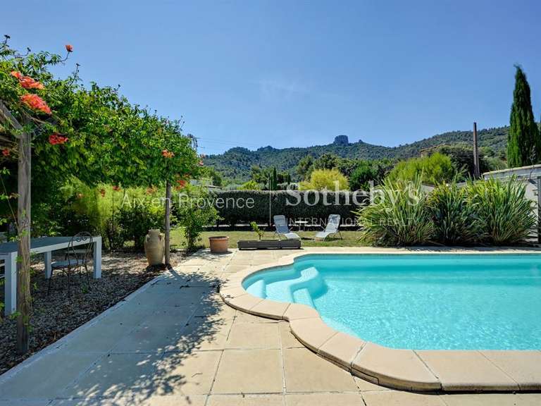 Maison Aix-en-Provence - 6 chambres - 250m²