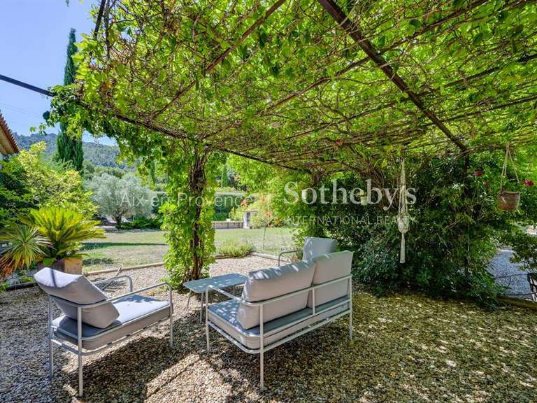 Maison Aix-en-Provence - 6 chambres - 250m²