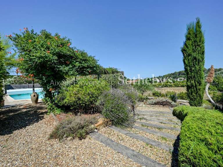 Maison Aix-en-Provence - 6 chambres - 250m²