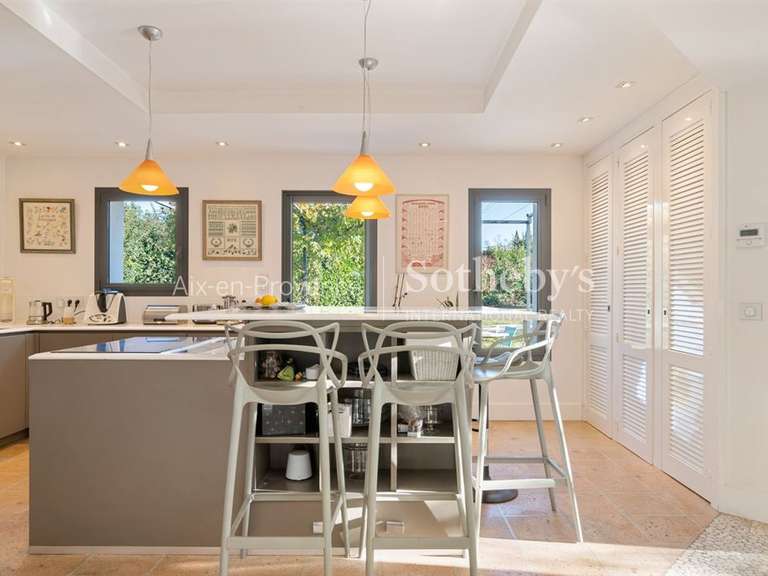 House Aix-en-Provence - 4 bedrooms - 210m²